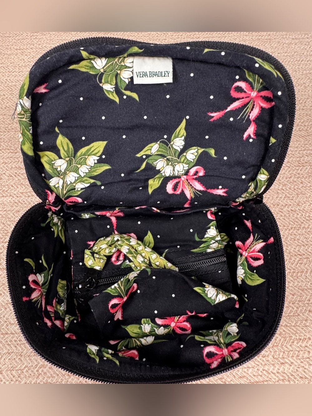 Vera Bradley New Hope Jewelry Case | Quilted Cotton | Breast Cancer Awareness